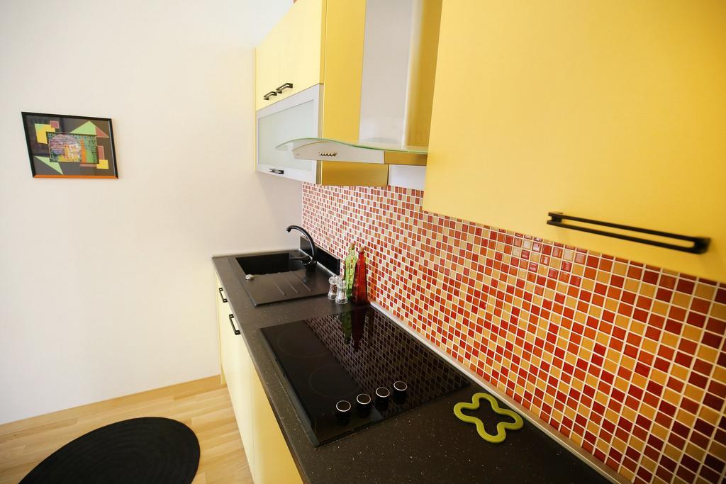 Apartments Feel Center Zadar Room photo